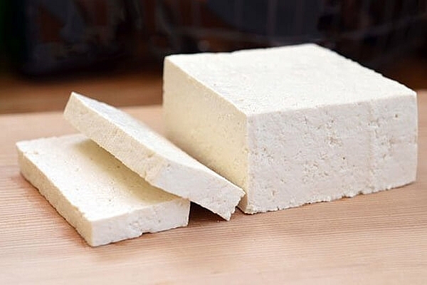 Đậu phụ giàu chất dinh dưỡng nhưng không nên ăn quá 150 g/ngày, 3 lần/tuần.